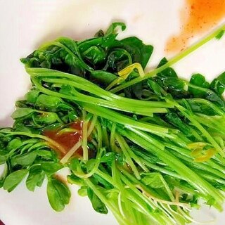 ●応用無限♪レンジで★豆苗スイートチリソース掛け●